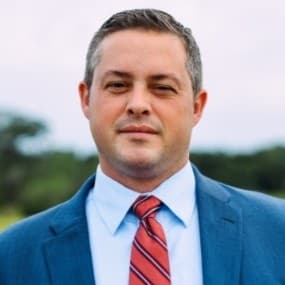 William Hoagland, Cfa