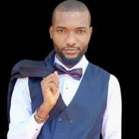 John Uneke, Fmva®, Mba In-View